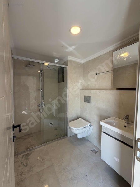 Bergama Merkez E.banyolu 2+1 Doğalgazlı-klima-3 Lü Ankastre Set — fotoğraf 12