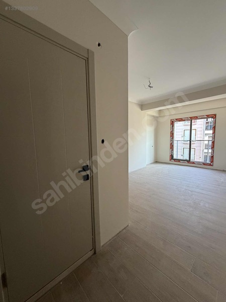 Bergama Merkez E.banyolu 2+1 Doğalgazlı-klima-3 Lü Ankastre Set — fotoğraf 17