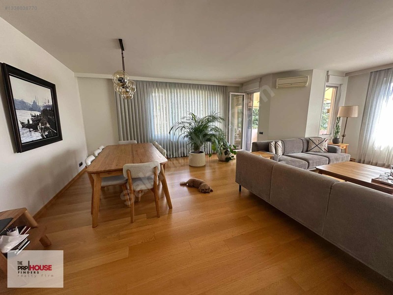 Ulus Panoramada Yenilenmiş 220 M² 4,5+1 Ara Kat — fotoğraf 3
