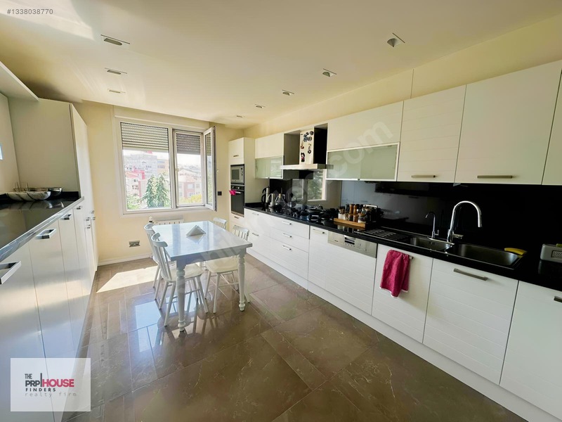 Ulus Panoramada Yenilenmiş 220 M² 4,5+1 Ara Kat — fotoğraf 7