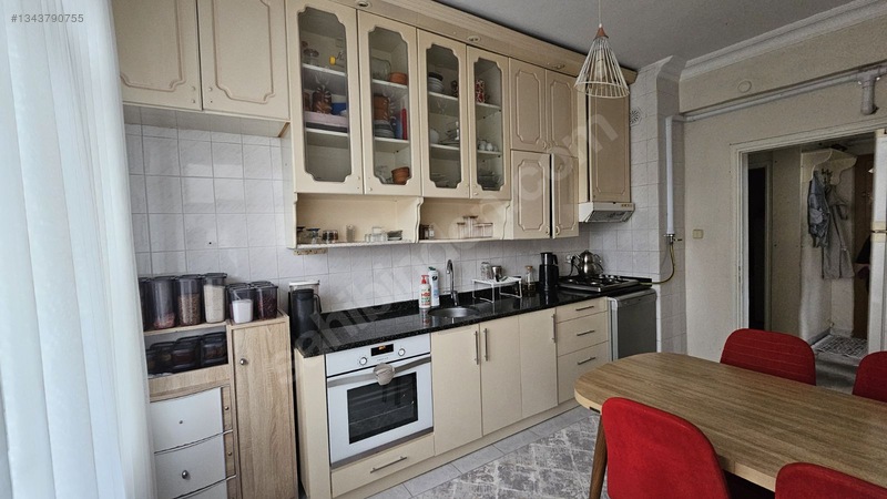 Kristal Gayrimenkul'den 3+1 Ferah Manzaralı Daire — fotoğraf 12