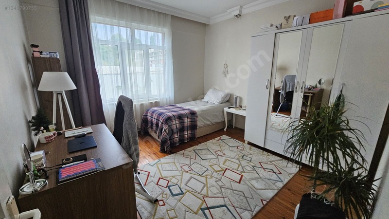 Kristal Gayrimenkul'den 3+1 Ferah Manzaralı Daire — fotoğraf 18