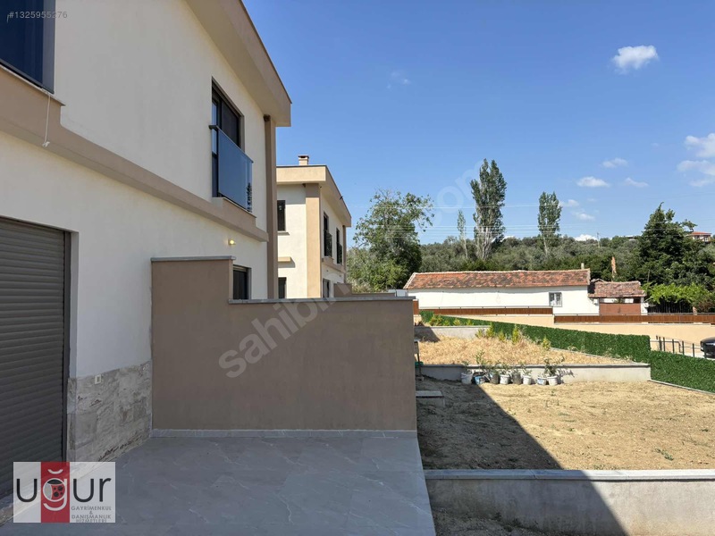 Doğa İle İç İçe Sıfır Villa — fotoğraf 3
