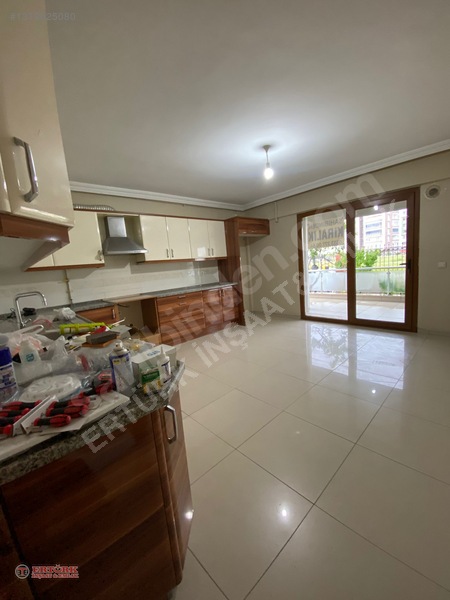 Yavuz Sultan Selim'de 220 M² Kiralık 3+1 Daire (ayrı Girişli) — fotoğraf 2