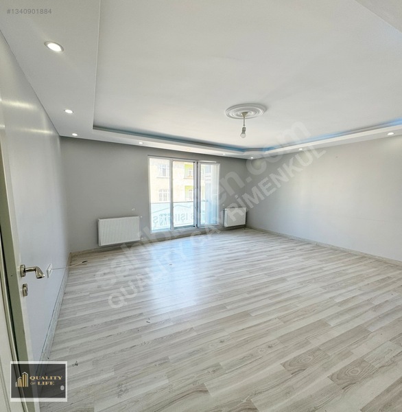 Esenyurt Belediye Meydana Metrobüse Yakın 2+1 Acil Satılık Daire
