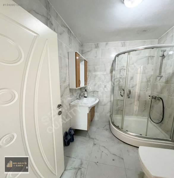 Esenyurt Belediye Meydana Metrobüse Yakın 2+1 Acil Satılık Daire — fotoğraf 16