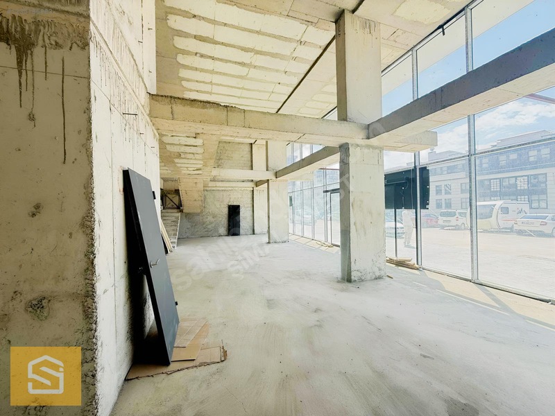 Kaçkar Devlet Hastanesi Karşısında 205m² Kiralık Dükkan — fotoğraf 12