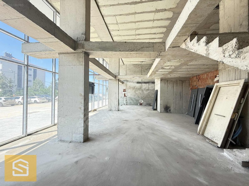 Kaçkar Devlet Hastanesi Karşısında 205m² Kiralık Dükkan — fotoğraf 17