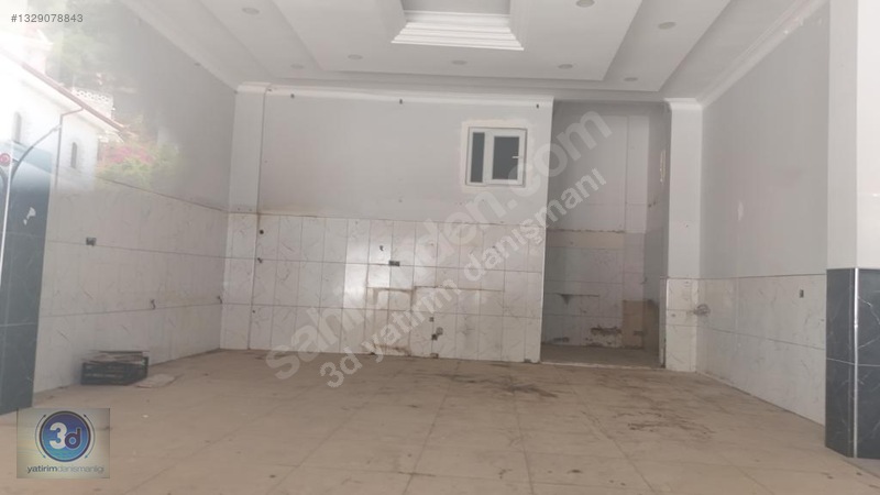 Finike'nin En İşlek Caddesinde Prestijli Kiralık Dükkan — fotoğraf 4