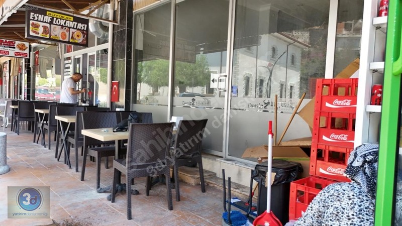 Finike'nin En İşlek Caddesinde Prestijli Kiralık Dükkan — fotoğraf 6