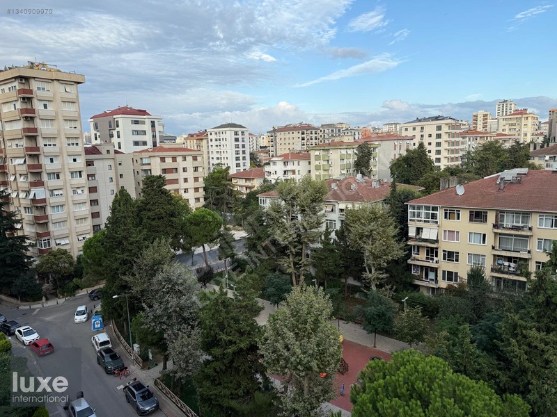 Feneryolu Bağdat Caddesi Ve Marmaray'a Yakın, Ferah, Bakımlı 2+1