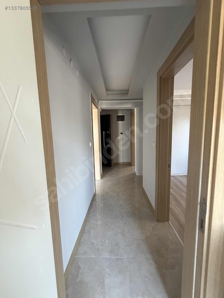 Bergama Merkezde Doğalgazlı Kiralık Arakat 2+1 Daire — fotoğraf 13