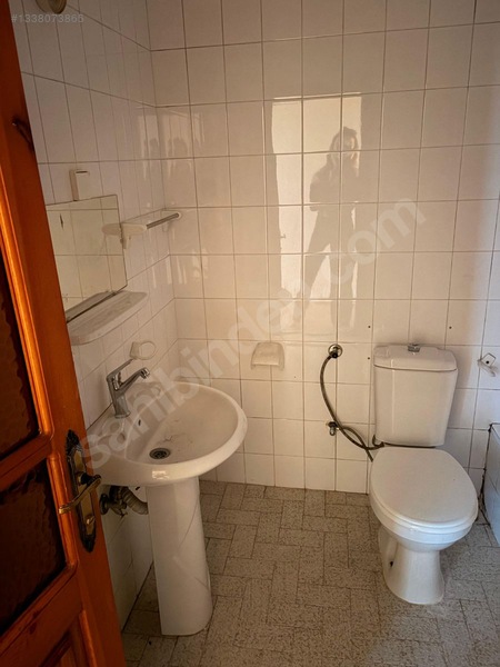 Karabük Araştırma Hastanesine Yakın Balkonlu Kullanışlı Geniş3+1 — fotoğraf 19