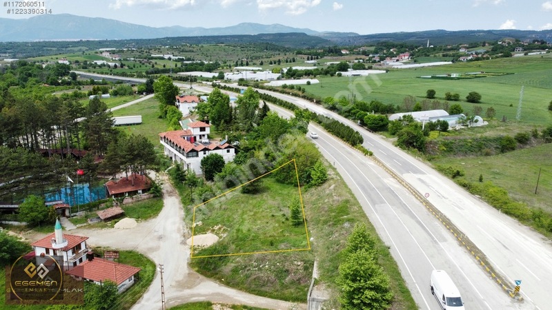 Egemen Emlak'tan Kastamonu Yoluna Cephe Satılık Tarla — fotoğraf 5