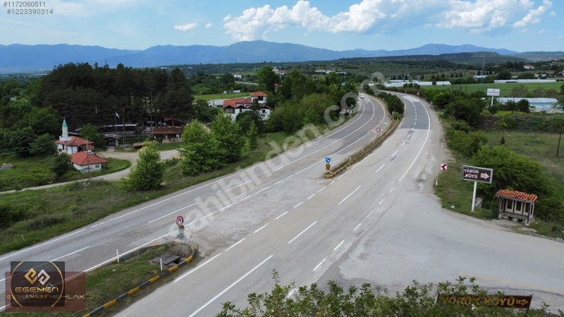 Egemen Emlak'tan Kastamonu Yoluna Cephe Satılık Tarla — fotoğraf 8