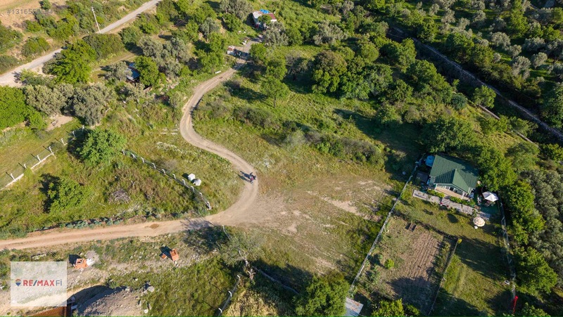 Güzelbahçe Yaka'da 1.601m² Elektrikli, Yolu Açık Arazi — fotoğraf 23