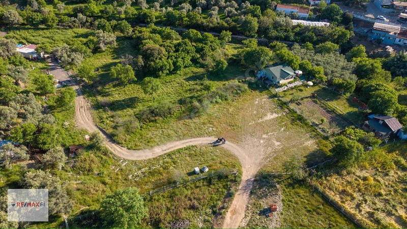 Güzelbahçe Yaka'da 1.601m² Elektrikli, Yolu Açık Arazi — fotoğraf 25