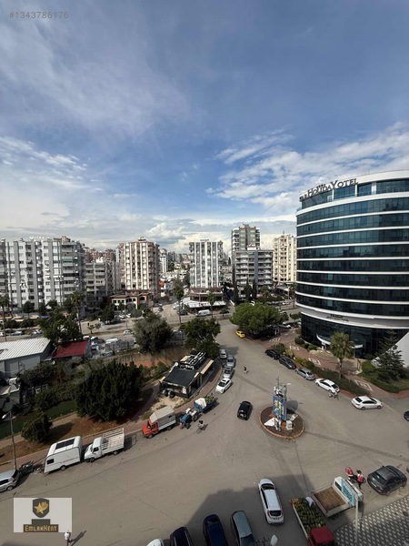 Beyazevlerin Tam Merkezinde Kapalı Mutfak 3+1