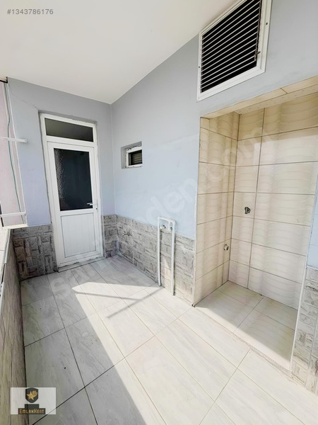 Beyazevlerin Tam Merkezinde Kapalı Mutfak 3+1 — fotoğraf 19