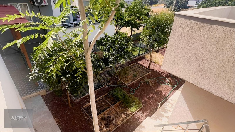 Ambarcı'dan Yelkide Geniş Bahçe Kullanımlı Kiralık Villa — fotoğraf 5