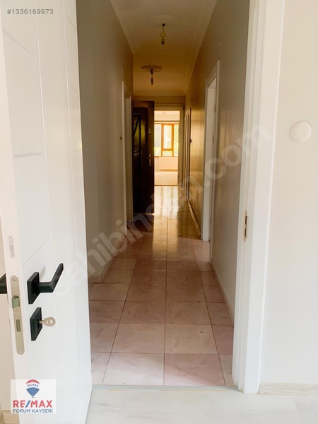 Talasta Kiralık 3+1 Zemin Kat Daire — fotoğraf 16