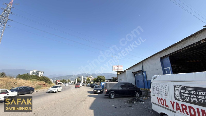 Şafak-sanayi Sitesinde Cadde Cepheli Kiracılı 600m2 İş Yeri — fotoğraf 4