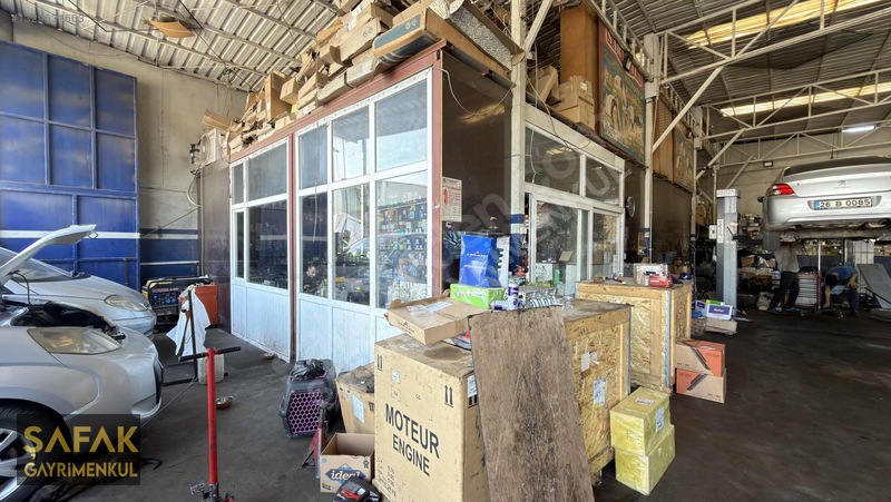 Şafak-sanayi Sitesinde Cadde Cepheli Kiracılı 600m2 İş Yeri — fotoğraf 8