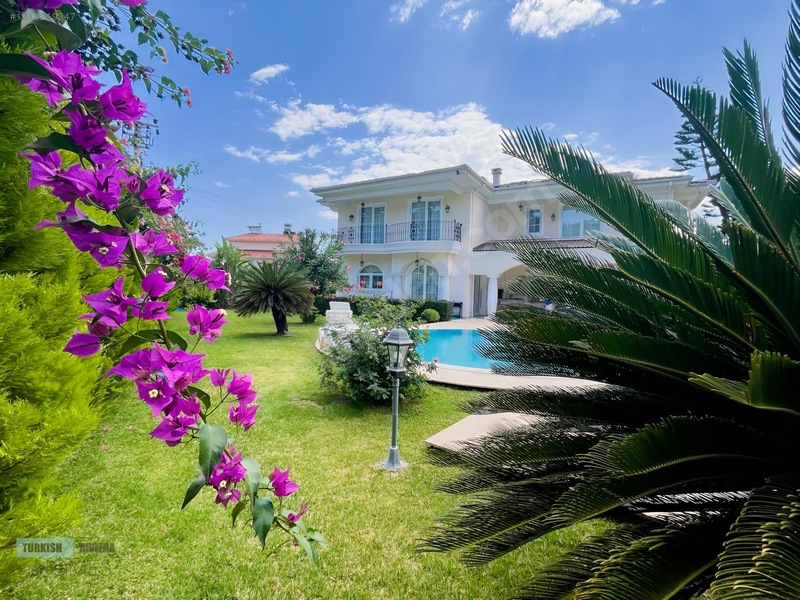 Kemer'de Doğa Manzaralı Özel Yapım Müstakil Havuzlu Lüks Villa — fotoğraf 4