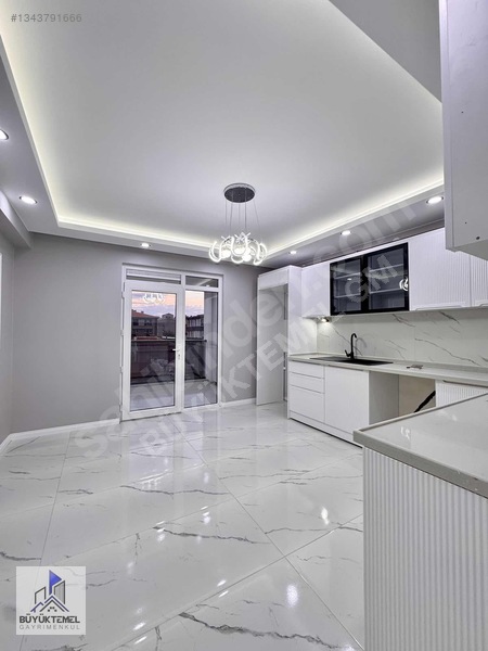 Büyüktemelden Satılık Lüx Özel Garajlı — fotoğraf 19