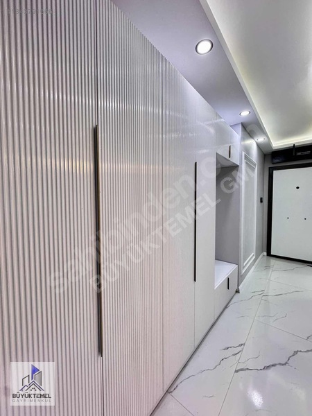 Büyüktemelden Satılık Lüx Özel Garajlı — fotoğraf 27