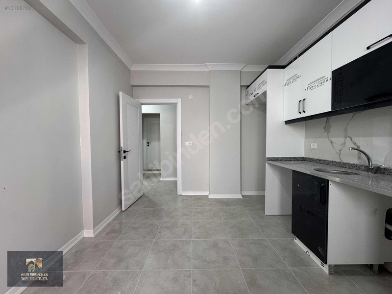 Kiralık 2+1 Lüks Daire G.m.k.p Mah. Merkezi Lokasyonda Ara Kat — fotoğraf 7