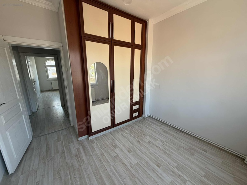 Onur Emlak ' Tan Kiralık Daire Fırat Mah 3+1 Doğal Gazlı. — fotoğraf 3