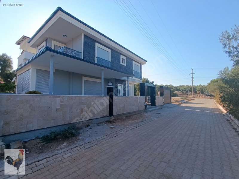 Didim Uslu Sitesi'nde Satılık Lux 4+1 Villa Geniş Bahçe Otopark — fotoğraf 3