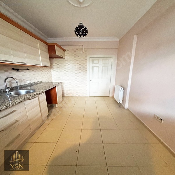 Ysn İnşaat'tan Site İçerisinde 3+1 Ara Kat Daire !!! — fotoğraf 7