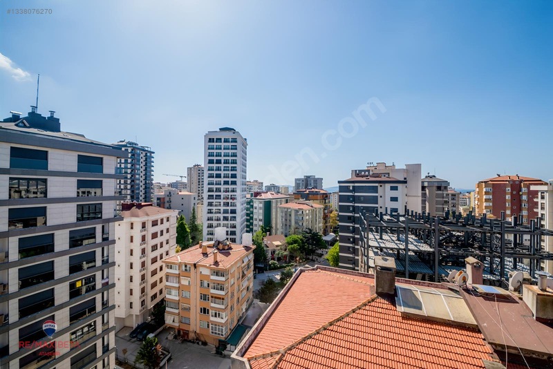 Suadiye'de Metro Ve Marmaray Arasında Deniz Manzaralı Sıfır 3+1 — fotoğraf 9