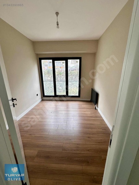 Çağlayan Yeni Bina Asansörlü Otoparklı 2+1 80M2 Lüx Daire — fotoğraf 4
