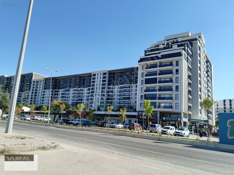 Vural'dan Galada Peyzaj Ve Cadde Cepheli 65 M2 Teraslı -12.kat