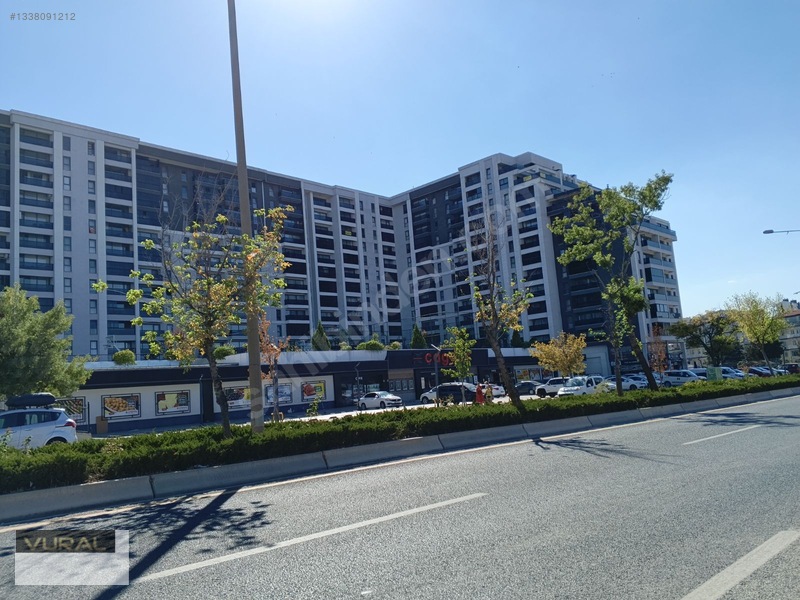 Vural'dan Galada Peyzaj Ve Cadde Cepheli 65 M2 Teraslı -12.kat — fotoğraf 3