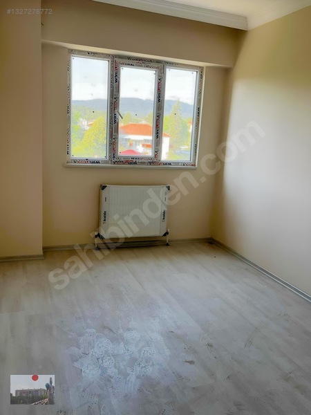 Mengen Türkbeyli Mahallesinde Merkezi Konumda Satılık 2+1 Daire — fotoğraf 8