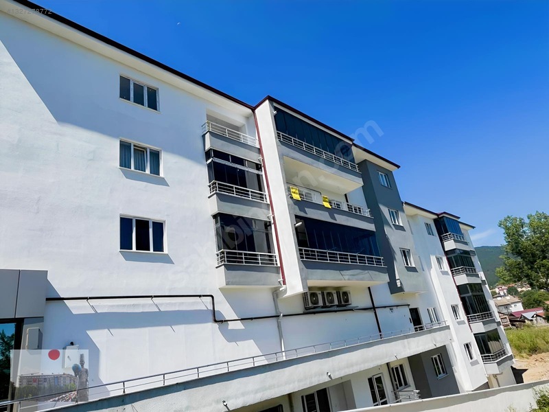 Mengen Türkbeyli Mahallesinde Merkezi Konumda Satılık 2+1 Daire — fotoğraf 14