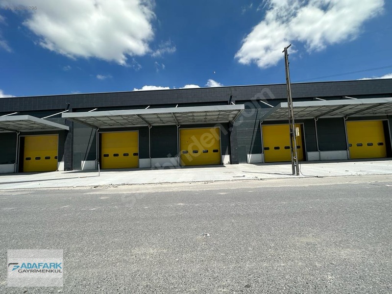 Arifiye 1.organize Sanayi Bölgesinde Kiralık Fabrika.. — fotoğraf 2