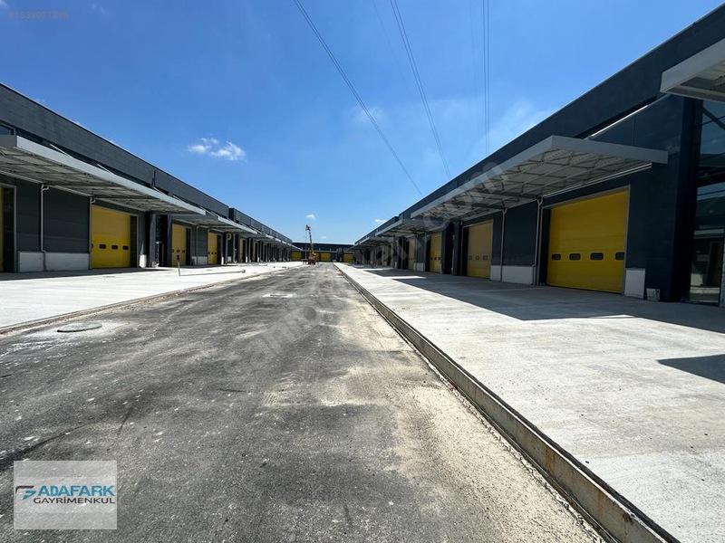 Arifiye 1.organize Sanayi Bölgesinde Kiralık Fabrika.. — fotoğraf 4