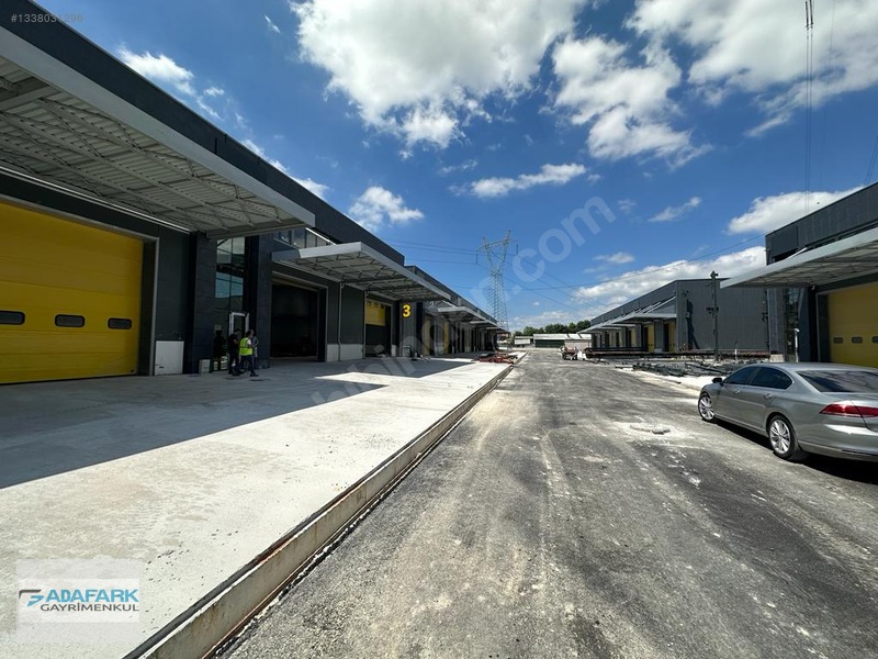 Arifiye 1.organize Sanayi Bölgesinde Kiralık Fabrika.. — fotoğraf 5