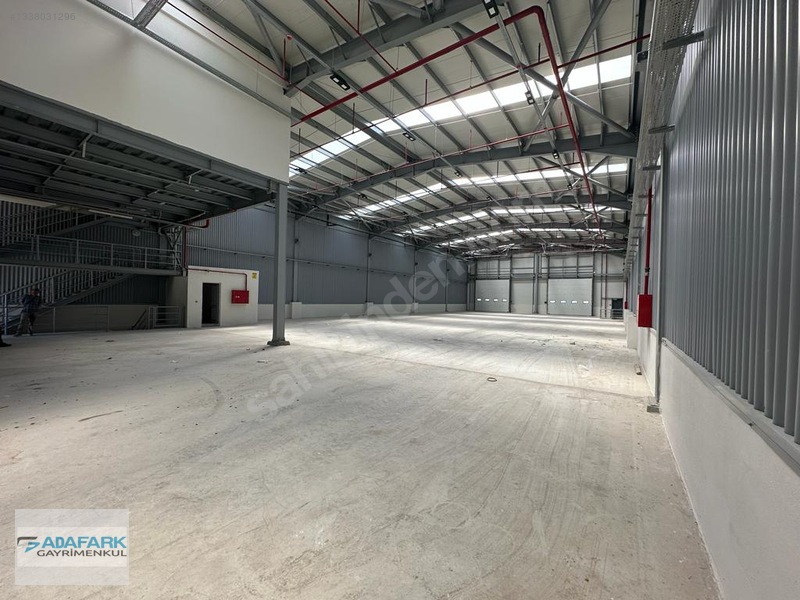 Arifiye 1.organize Sanayi Bölgesinde Kiralık Fabrika.. — fotoğraf 9