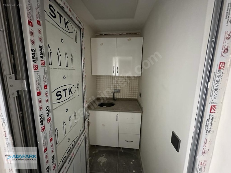 Arifiye 1.organize Sanayi Bölgesinde Kiralık Fabrika.. — fotoğraf 31