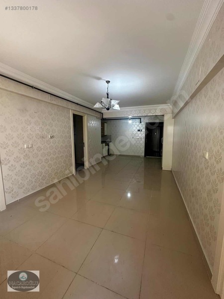 Ncr'den Üniversite Ve Jandarma Alayına Yakın 3+1 Kiralık Daire