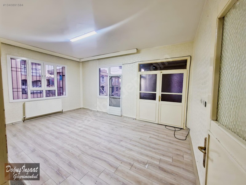 Doğuş Gayrimenkul'den Menderes Mah'de Satılık 3+1 Daire — fotoğraf 3