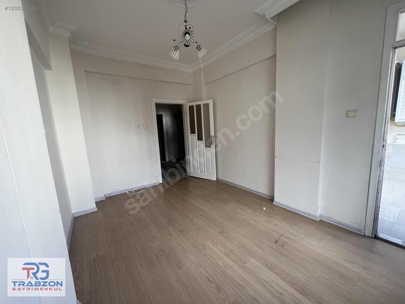 Yeşiltepe'de Satılık 3+1 Daire — fotoğraf 7