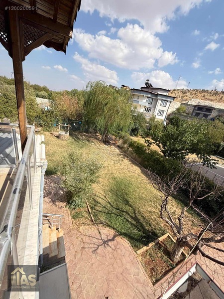 Taş Gayrimenkul'den Burç Esentepe'de 3+1 Villa — fotoğraf 18