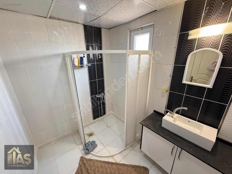 Taş Gayrimenkul'den Burç Esentepe'de 3+1 Villa — fotoğraf 31
